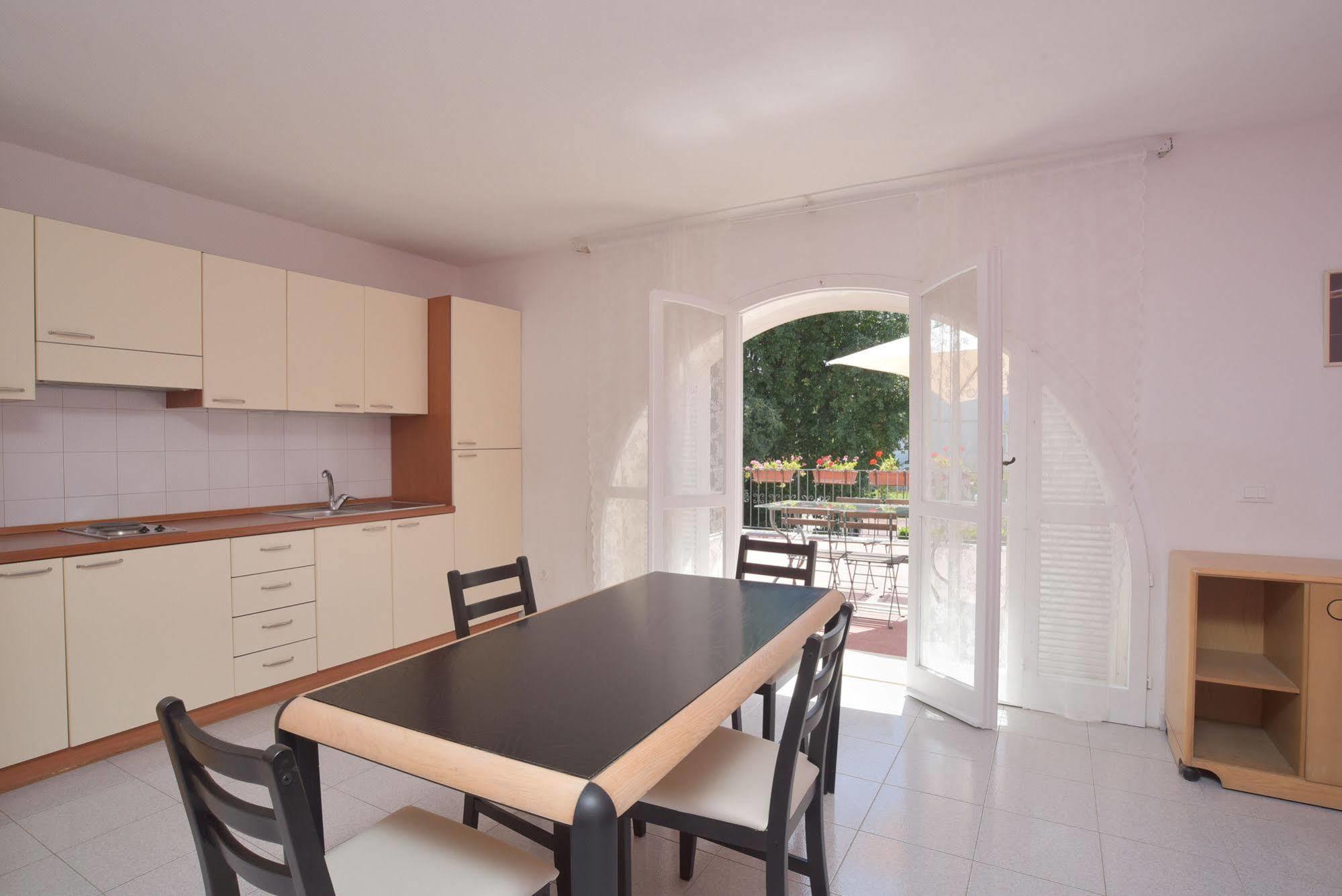 Residence Aegidius Искья Экстерьер фото